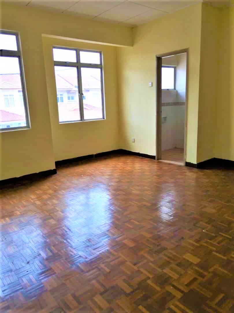 Double Storey Terrace Bandar Tasik Kesuma Semenyih - photo 4