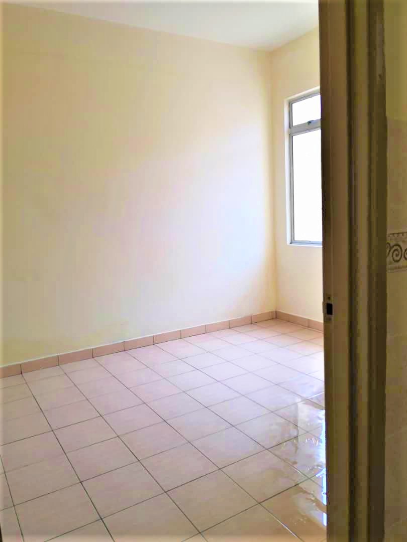 Double Storey Terrace Bandar Tasik Kesuma Semenyih - photo 7