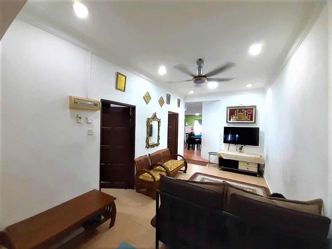 Single Storey Terrace House, Taman Kota Cheras - photo 13