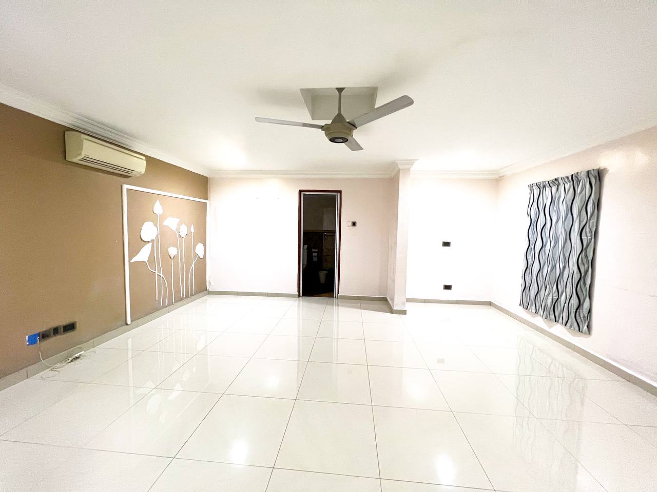 Corner Lot, 2 Storey, Subang Bestari, Shah Alam - photo 3