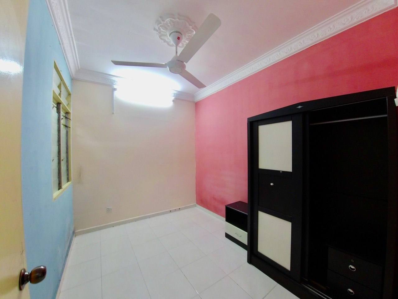 Block E, Apartment Mentari Court, Bandar Sunway - photo 4