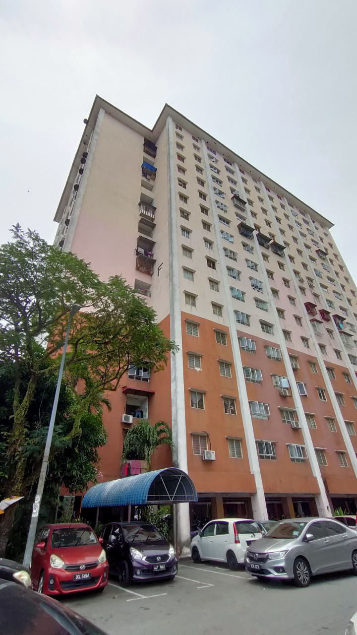 Flat Taman Medan Cahaya, Petaling Jaya