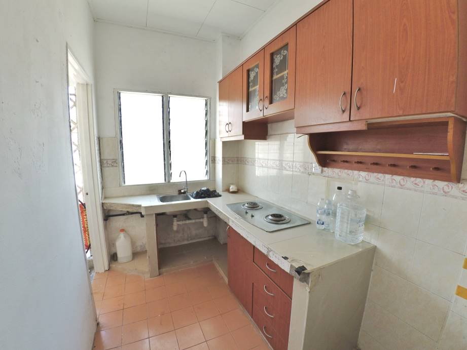 Desa Mutiara Apartment, Mutiara Damansara, PJ - photo 9