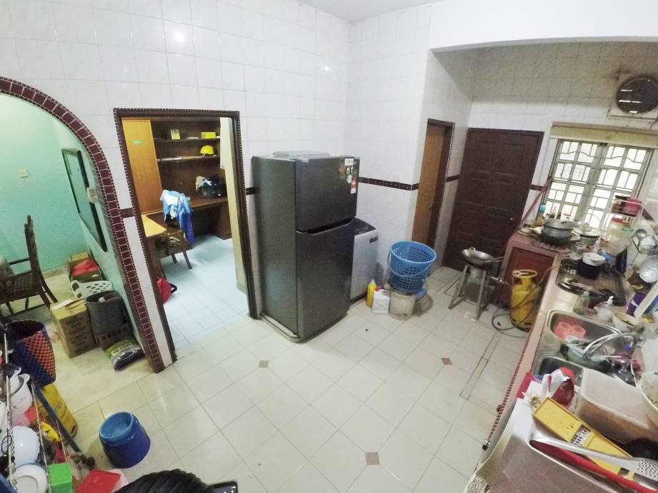 2 Storey, Taman Shahbandar, Klang - photo 5