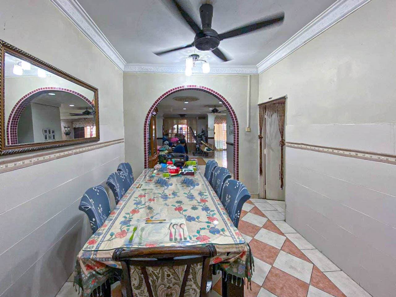 2 Storey, Taman Subang Murni,Seksyen U5, Shah Alam - photo 11