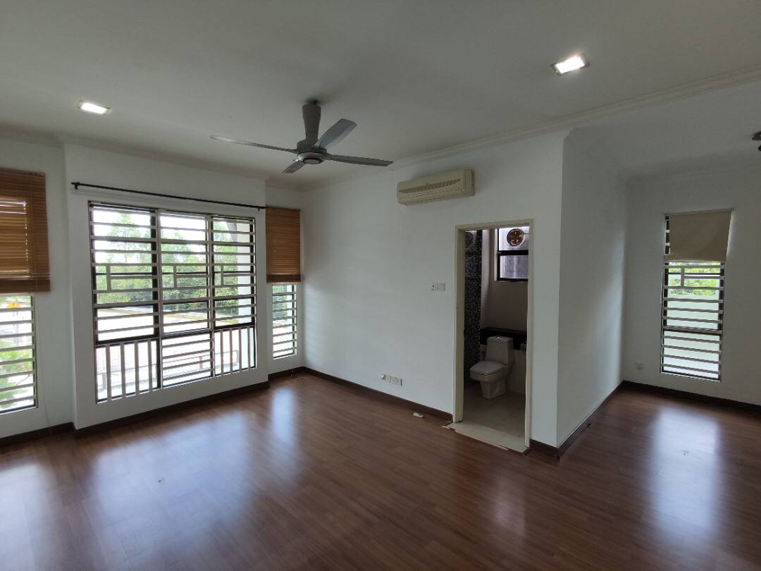 CORNER 2 Storey, Putra Harmoni, Putra Heights - photo 3