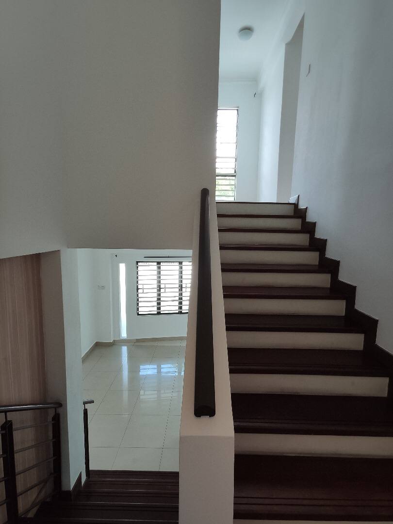 CORNER 2 Storey, Putra Harmoni, Putra Heights - photo 11