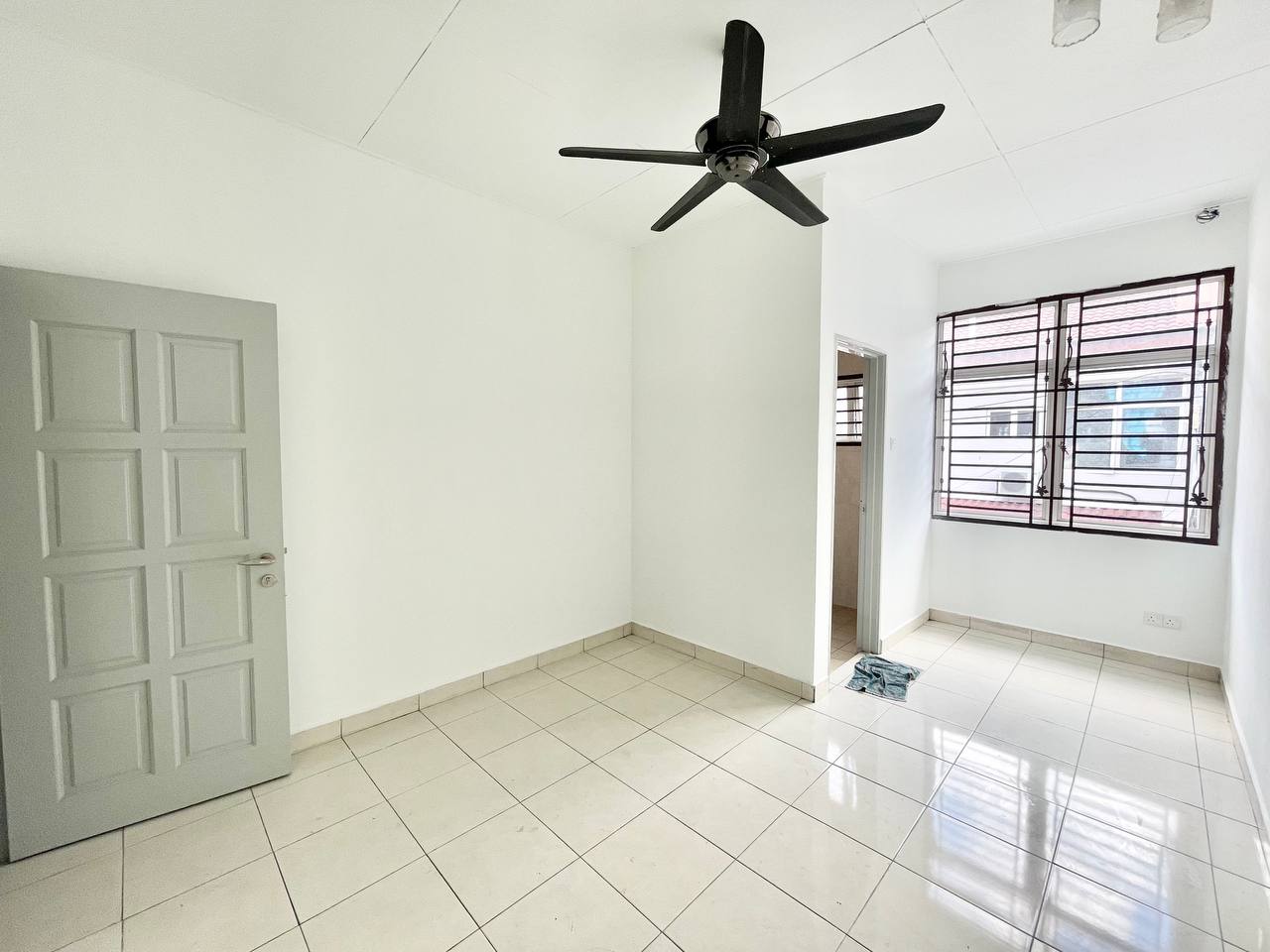2 Storey, Jalan Kerongsang 10, Bandar Puteri,Klang - photo 11