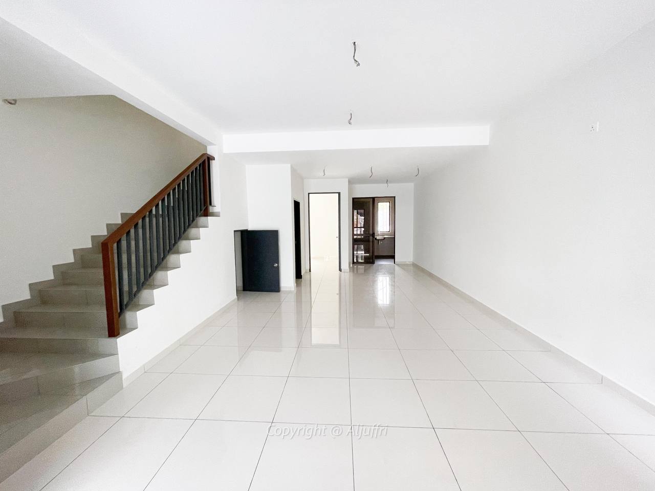 2 Storey Terrace House, M1 Residence - photo 2