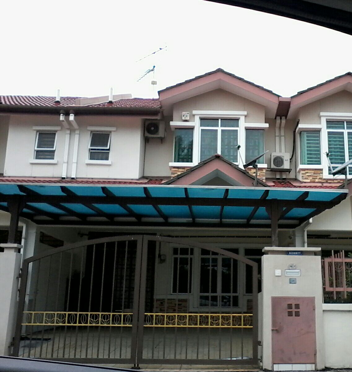 Intermediate Terrace Taman Pelangi Semenyih - photo 1