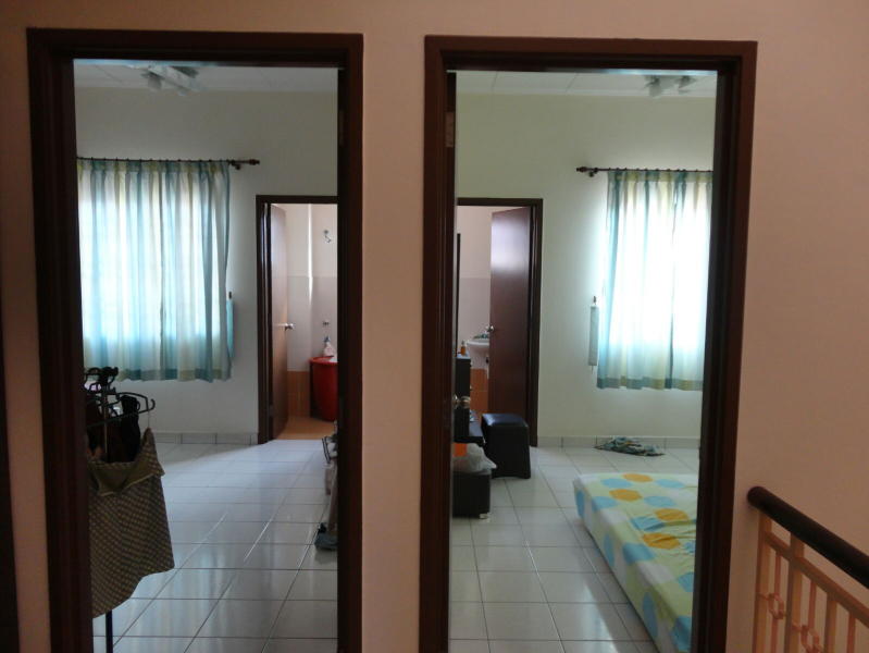 Double storey Tmn Pelangi Semenyih 1 - photo 3
