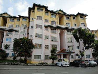 Permata Apartment Puncak Alam First Floor