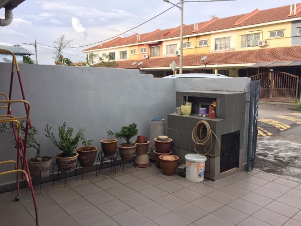Bandar Saujana Putra Jenjarom