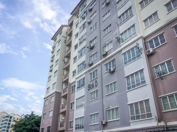 BANGI IDAMAN APARTMENT - photo 1