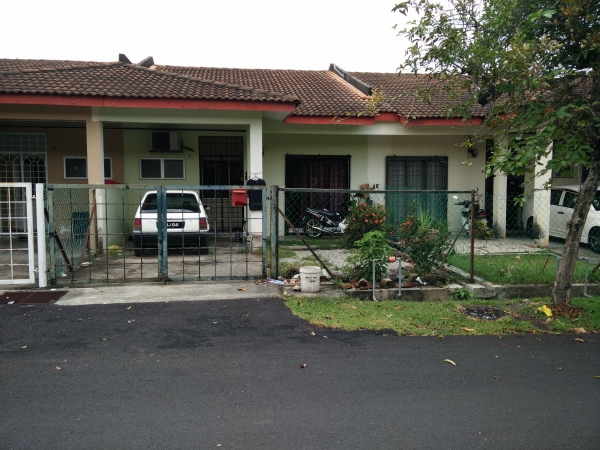 Single Storey at Bandar Tasik Kesuma