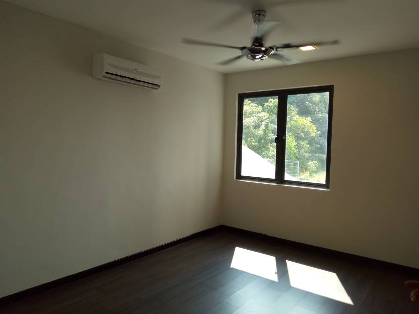 3Storey Semid Tmn Saujana Suria Kajang - photo 9