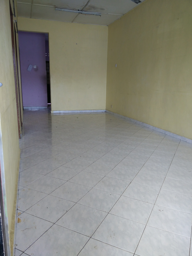 SINGLE STOREY BANDAR RINCHING, SEMENYIH - photo 2