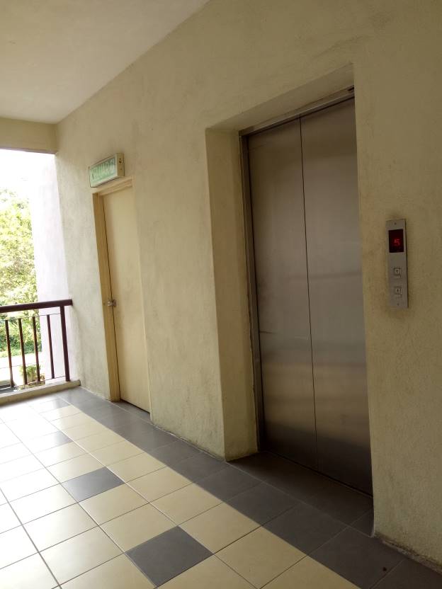 Bangi Idaman Apartment Seksyen 5 - photo 7