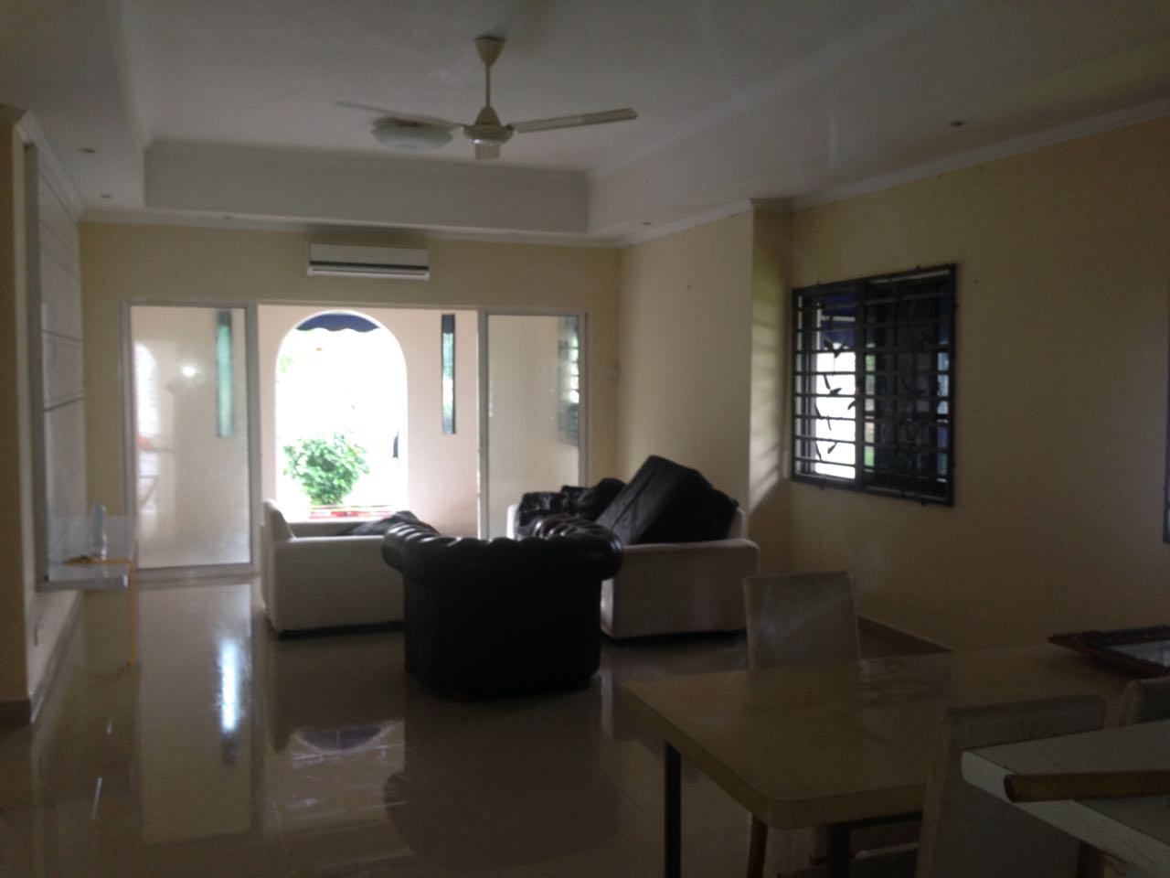 Country Height Villa Townouse Corner Groundfloor