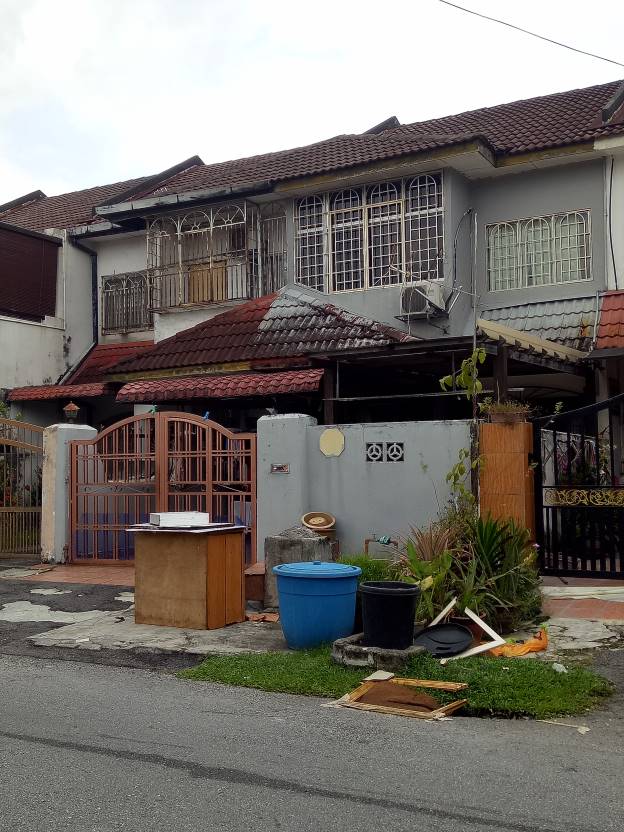 Rumah 2 Tingkat Taman Pandan Mewah