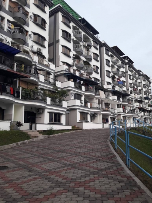 Sri Kinabalu Apartment Seksyen 10