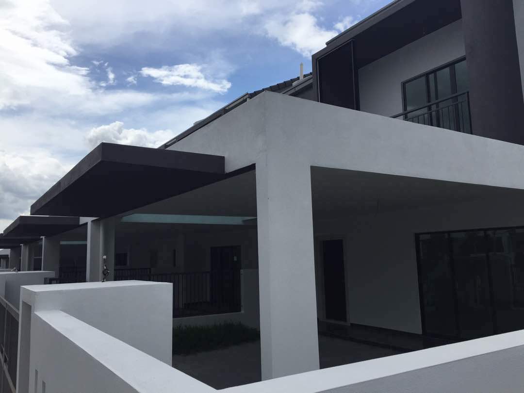 Endlot 2 Storey Laman Delfina Nilai Impian