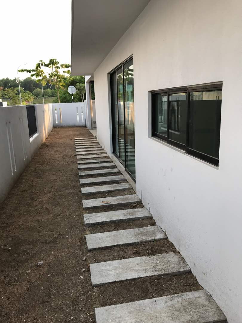 Endlot 2 Storey Laman Delfina Nilai Impian - photo 4