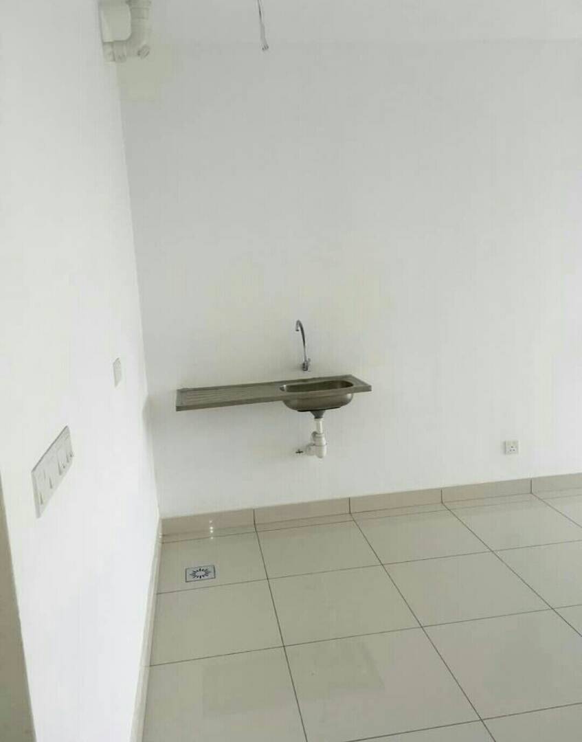 De Centrum SOHO , Ikram University Kajang Bangi - photo 2