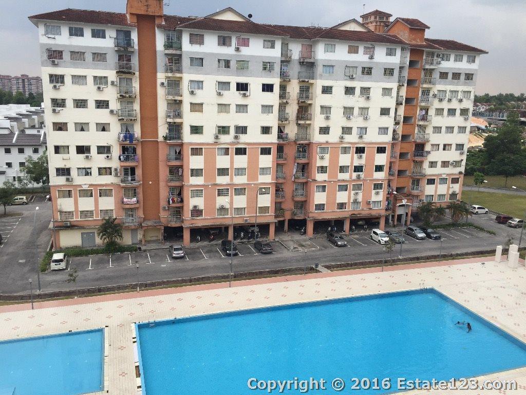 Kondominium Sri Hijau , Bandar Mahkota Cheras