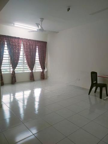 Mahsuri Square rm440k feb 25 - photo 3
