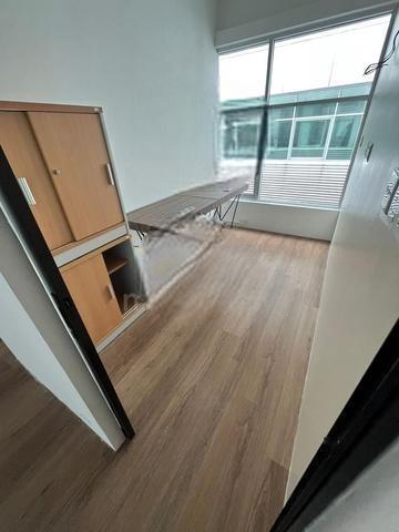One square rm8500 sep 25 - photo 3