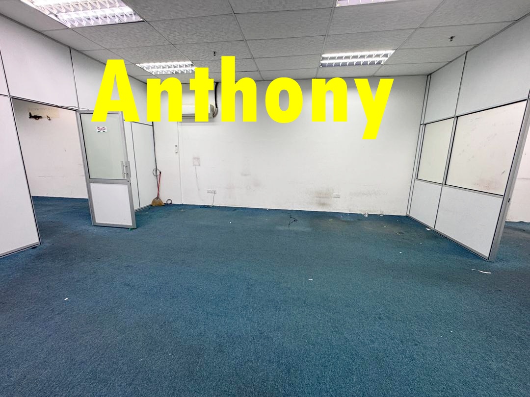 Dpiazza shoplot rm1850 dec 25
