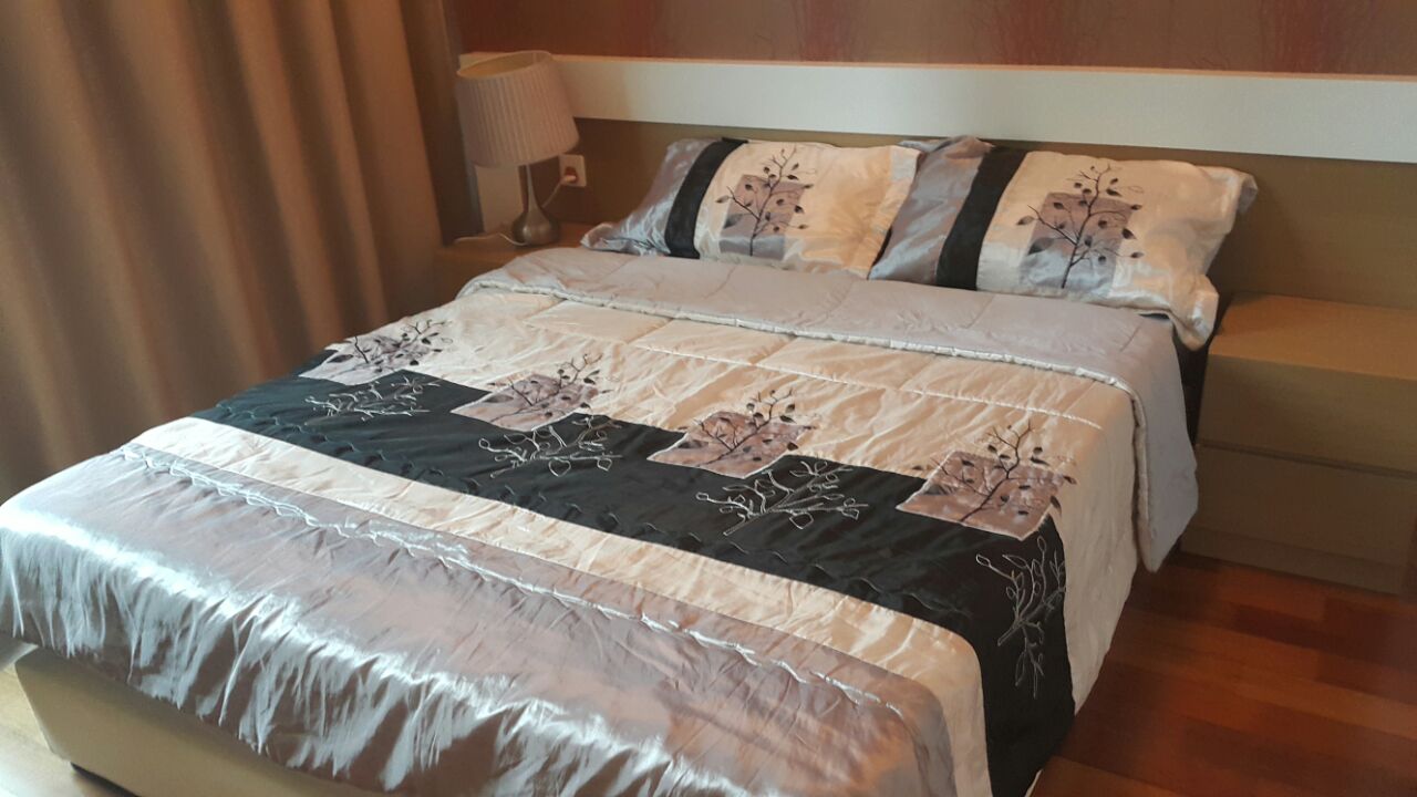Gurney Paragon rm7000 dec 25 - photo 9