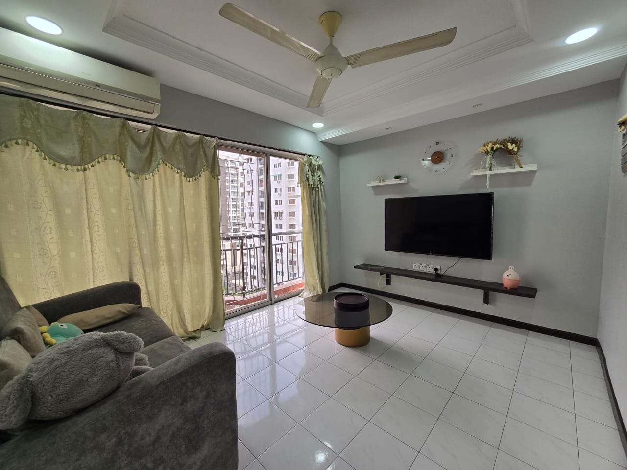 Villa emas rm1700 dec 25 - photo 2