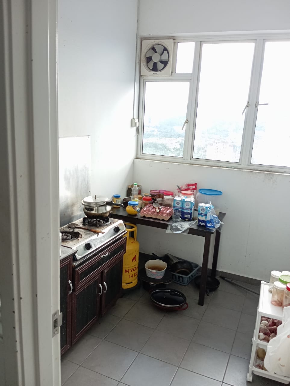 Arena residence suites rm2000 may 26 - photo 4