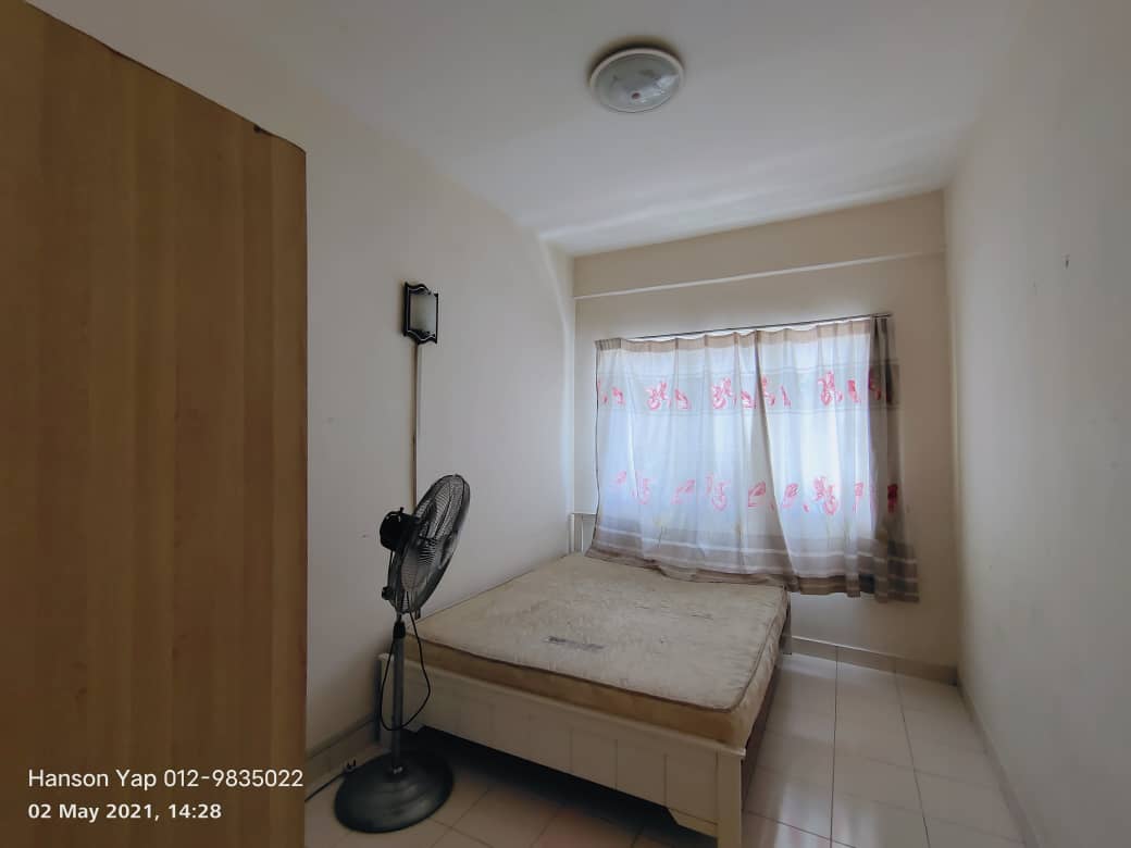 Juta Mines Condo, Balakong, Seri Kembangan - photo 4