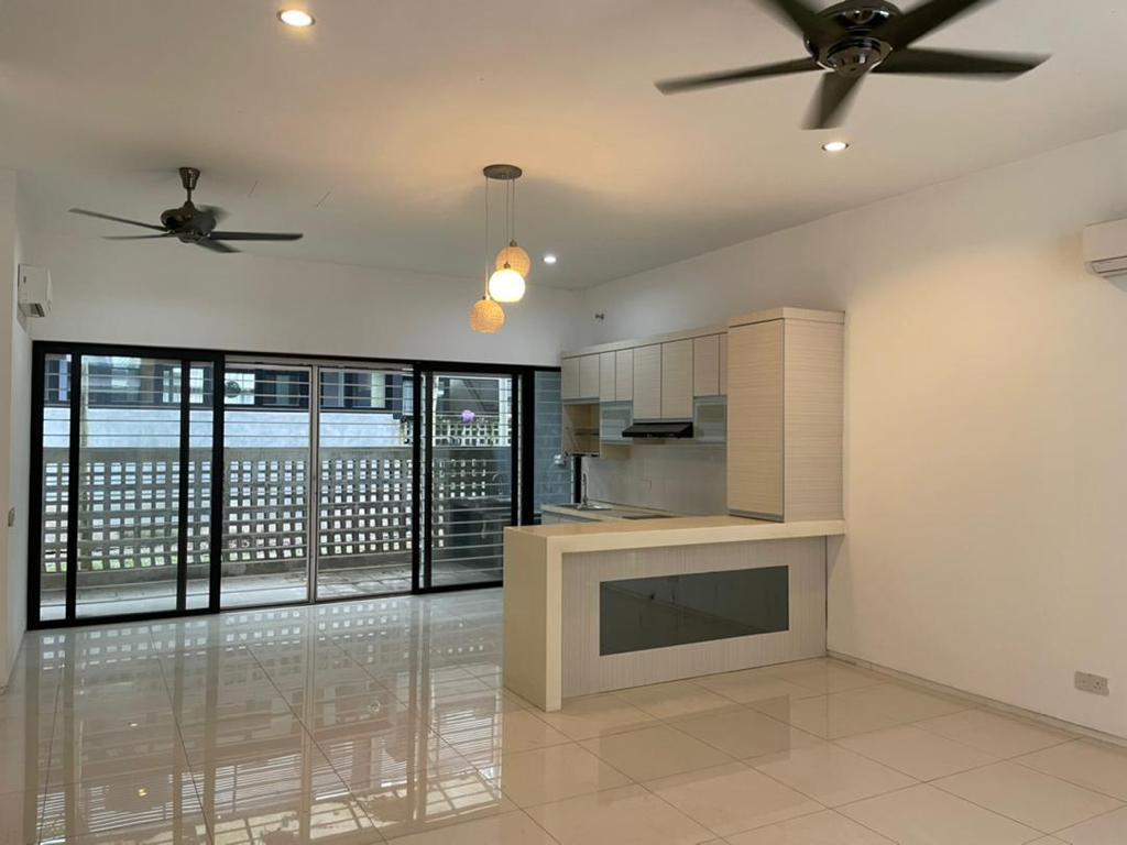 Blu Constellation, Seri Kembangan, 3 Storey Villa - photo 2