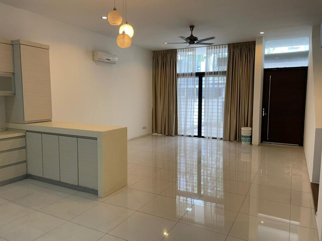 Blu Constellation, Seri Kembangan, 3 Storey Villa - photo 4