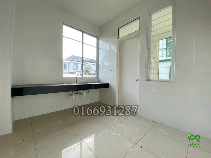 2 storey Corner Merrydale Eco Majestic Semenyih - photo 2