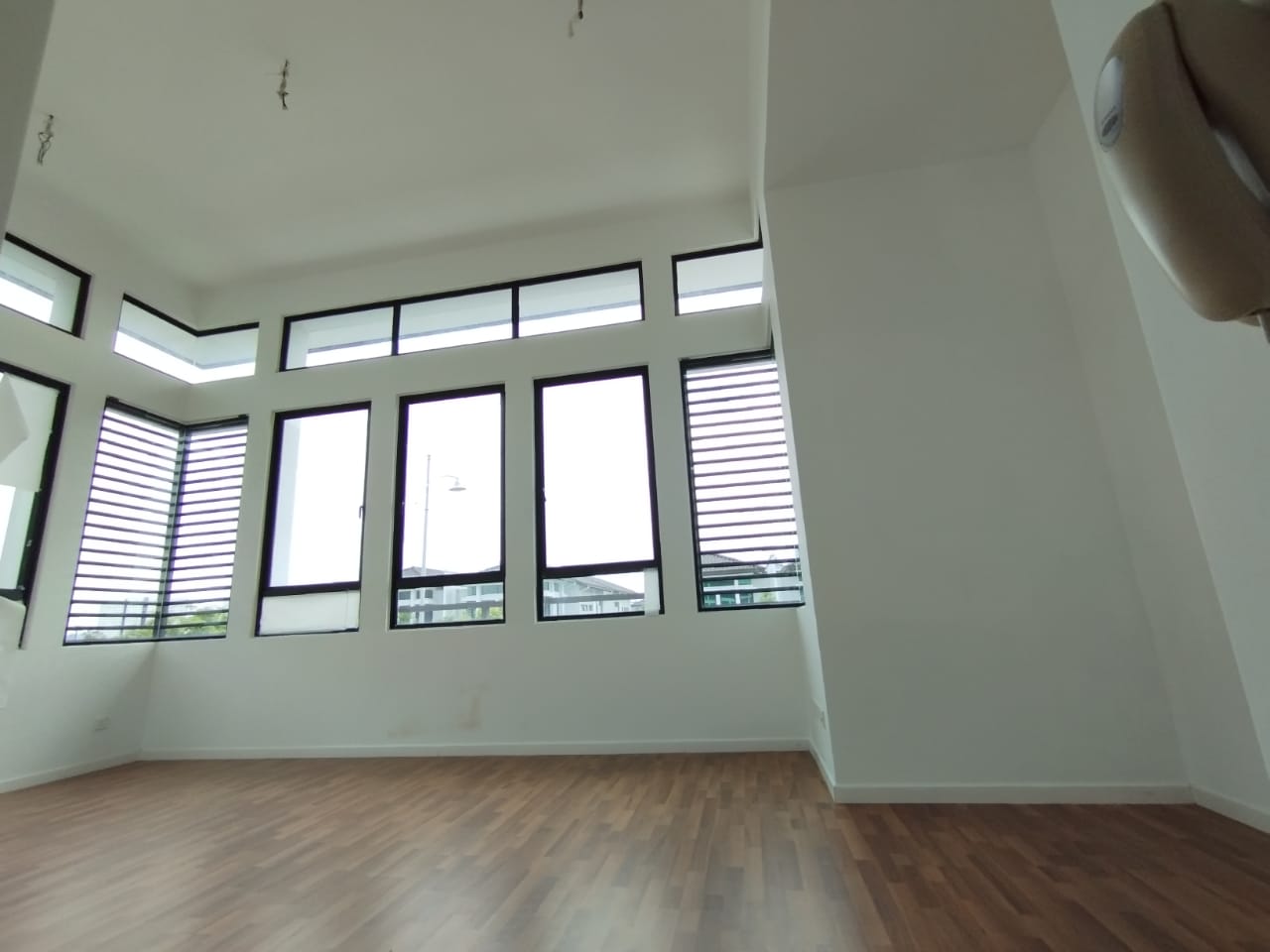 Tenderfield Semi-D Cluster Eco Majestic Semenyih - photo 7