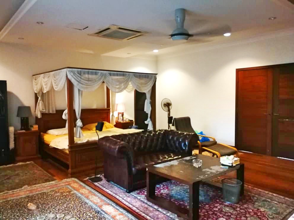 Two and Half  Storey Bungalow Seksyen 9 Shah Alam - photo 6