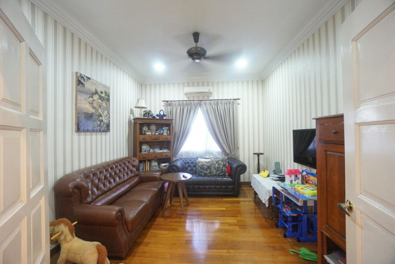 3 Storey Bungalow  Seksyen 8 Shah Alam - photo 6