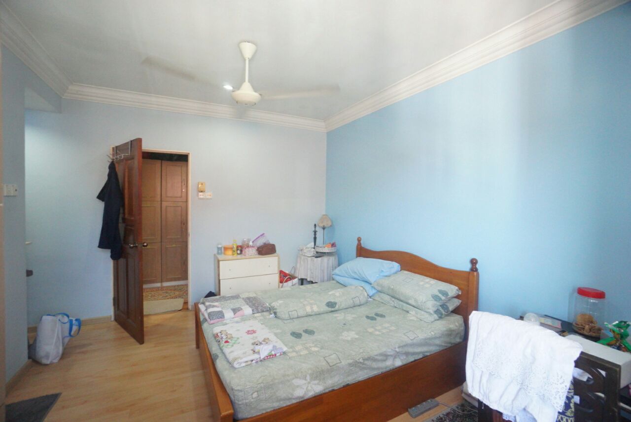 3 Storey Bungalow  Seksyen 8 Shah Alam - photo 7