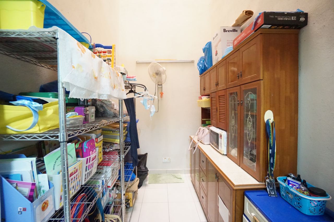 Double Storey Terrace House Seksyen U12, Shah Alam - photo 7