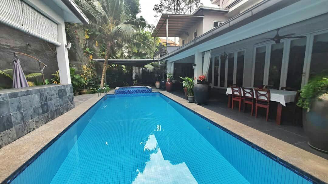 2 Storey Bungalow Facing Golf Course in KGSAAS Se - photo 8