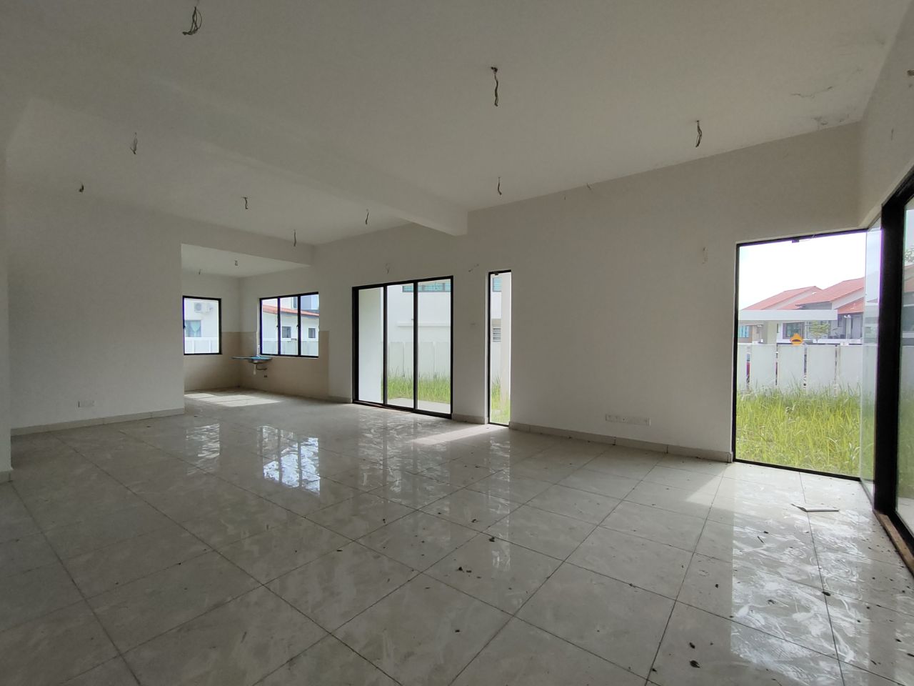 End Lot Double Storey Terrace Superlink House - photo 4