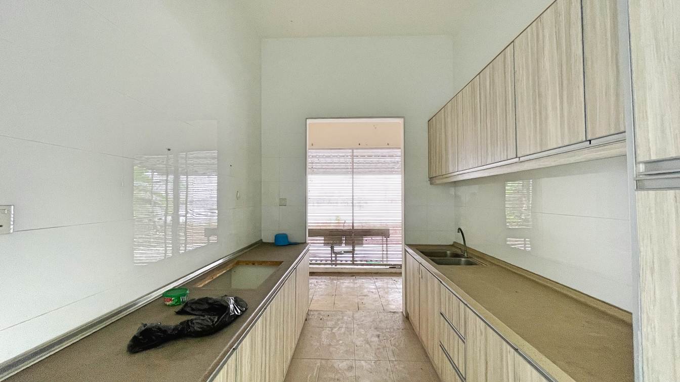 2-Storey Modern Bungalow  Jalan Topaz Seksyen 7 Sh - photo 8