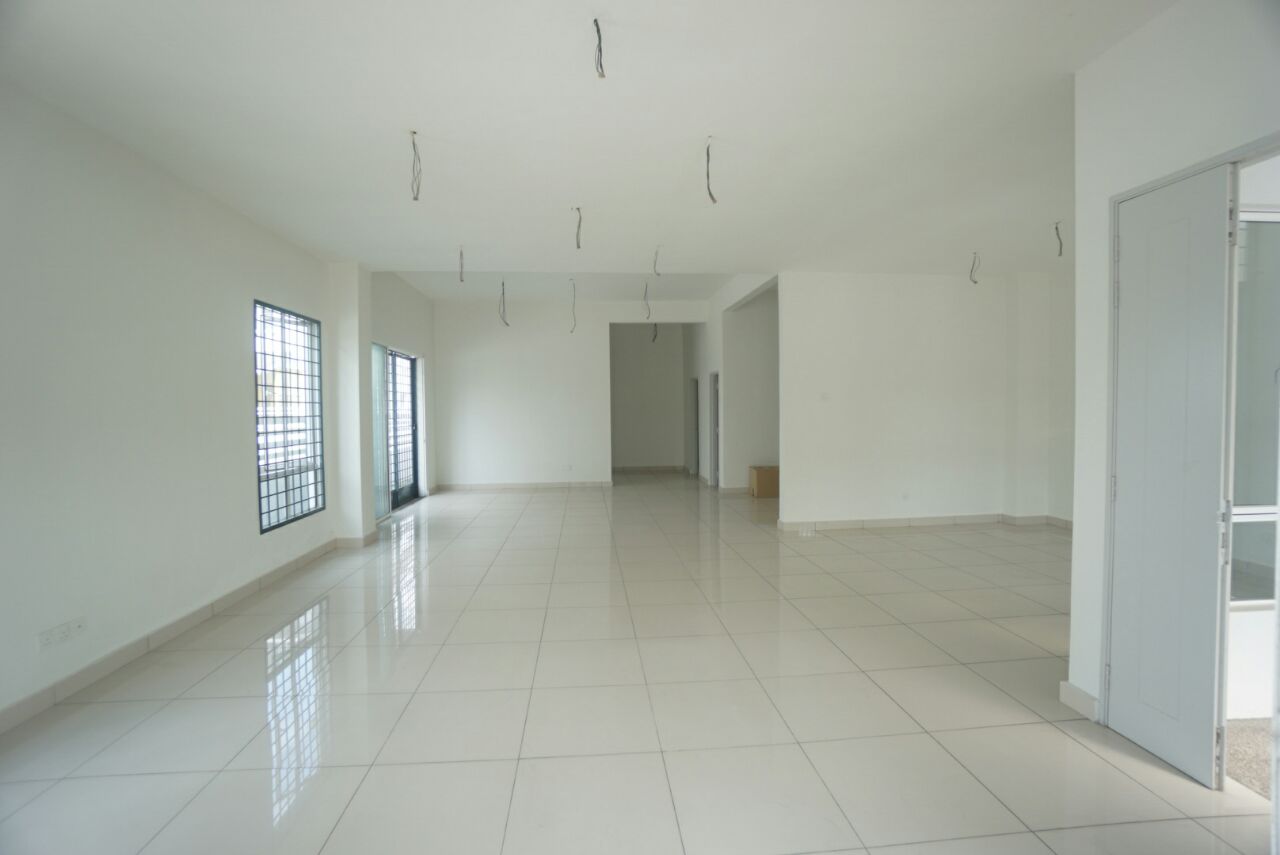 End Lot  2 Storey Hyperlink House Type Marbella D - photo 3