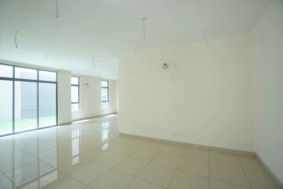 Two Half Storey Semi-D House  Saujana Glenmarie - photo 3