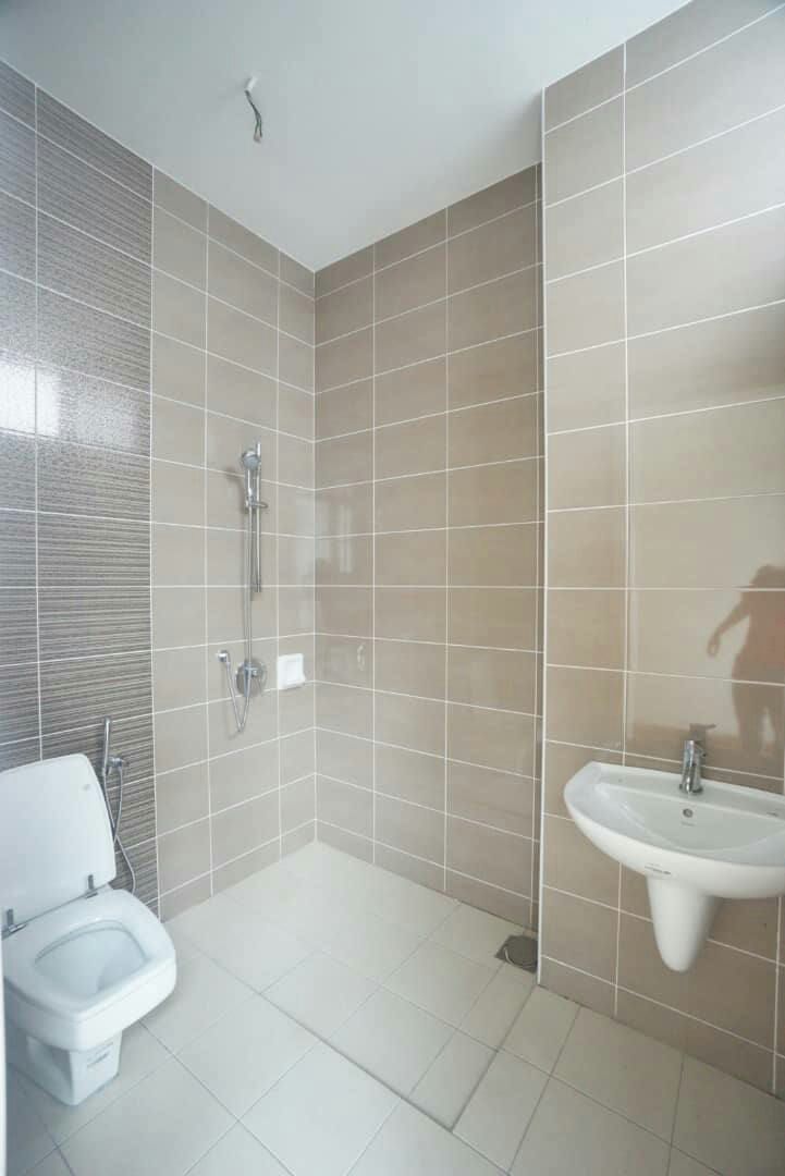 Two Half Storey Semi-D House  Saujana Glenmarie - photo 10
